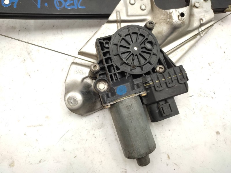 Elevalunas Trasero Derecho 0130821785  - Audi A6 Berlina (4b2) 1.8 20v 3