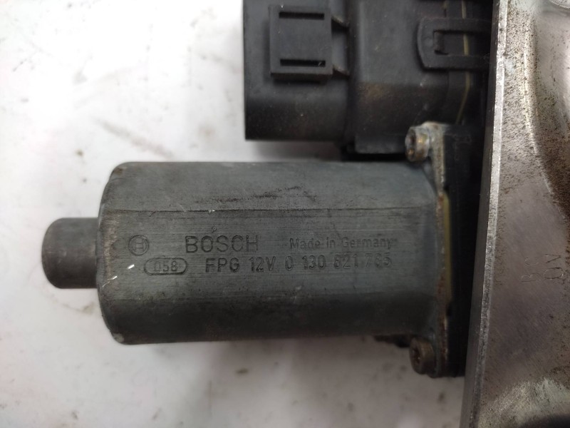 Elevalunas Trasero Derecho 0130821785  - Audi A6 Berlina (4b2) 1.8 20v 4