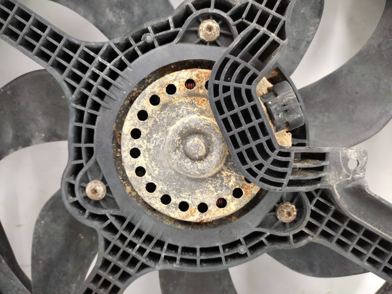 Electroventilador 1347703080  - Iveco Daily Caja Cerrada (1999 =>) 2.3 Diesel 2