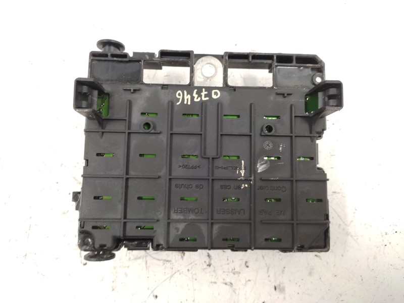 Caja Reles / Fusibles 9650664180  - Peugeot 307 (s1) Xr Clim 2