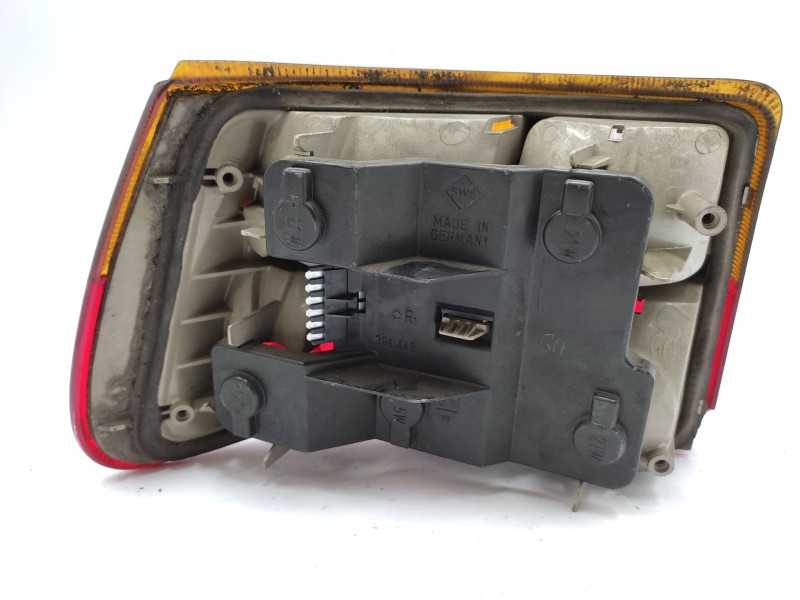 Piloto Trasero Derecho 90421970  - Opel Astra F Berlina Gt 2