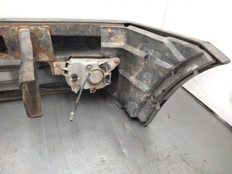 Paragolpes Delantero 7871005800  - Ssangyong Musso 2.9 Turbodiesel Cat 6