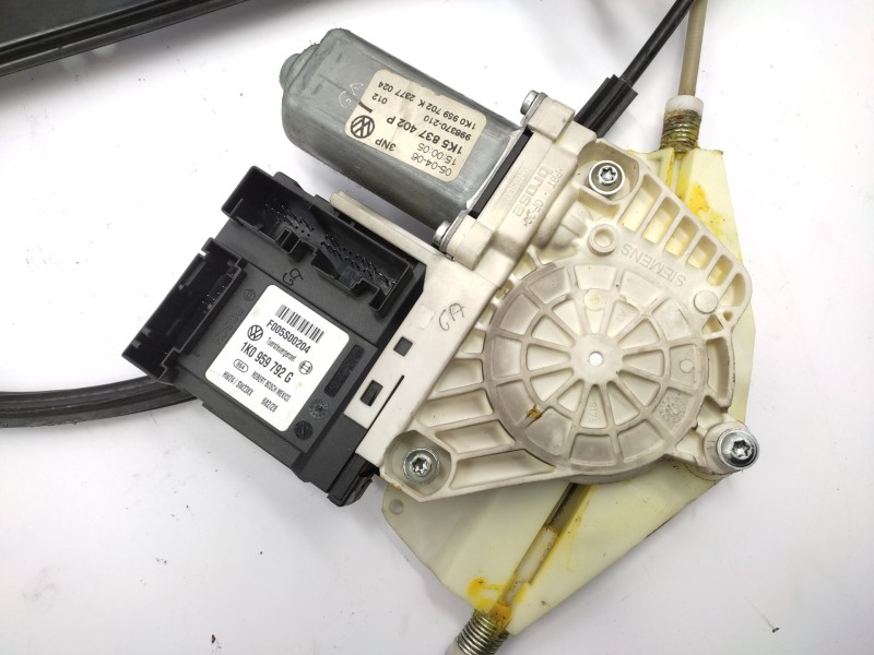Elevalunas Delantero Derecho 1k5837462b  - Volkswagen Jetta (1k2) 2.0 Tdi 2