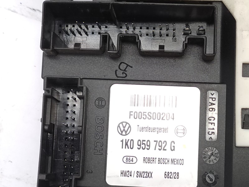 Elevalunas Delantero Derecho 1k5837462b  - Volkswagen Jetta (1k2) 2.0 Tdi 4