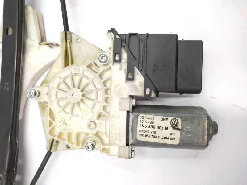 Elevalunas Trasero Izquierdo 1k5839401b  - Volkswagen Jetta (1k2) 2.0 Tdi 2