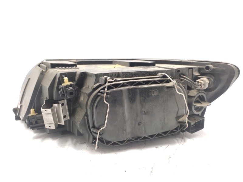 Faro Derecho 30698886 89900320  - Volvo V50 Familiar 1.6 D Drive Kinetic 2