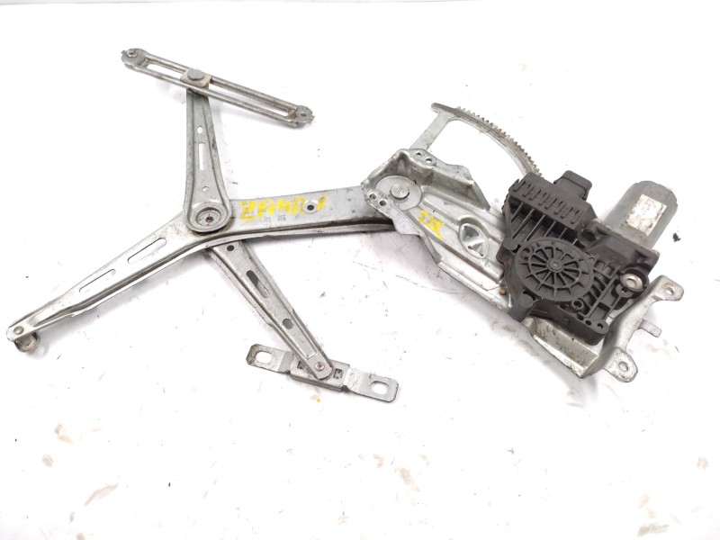 Recambio de elevalunas delantero derecho para opel zafira a 1.6 16v referencia OEM IAM 90579572 2111006615 