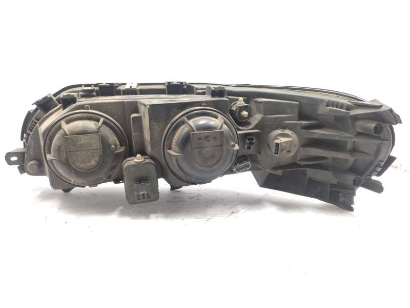 Faro Derecho 89007898 8693548  - Volvo V70 Familiar 2.4 (103kw) 2