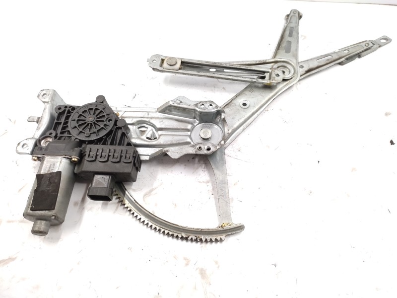 Elevalunas Delantero Derecho 101250200 0711002677  - Opel Zafira A 1.6 16v 4