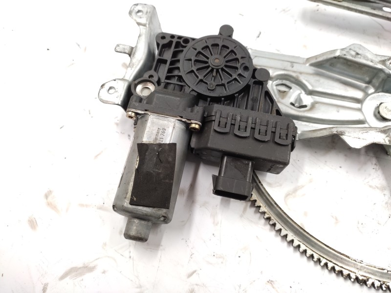 Elevalunas Delantero Derecho 101250200 0711002677  - Opel Zafira A 1.6 16v 5