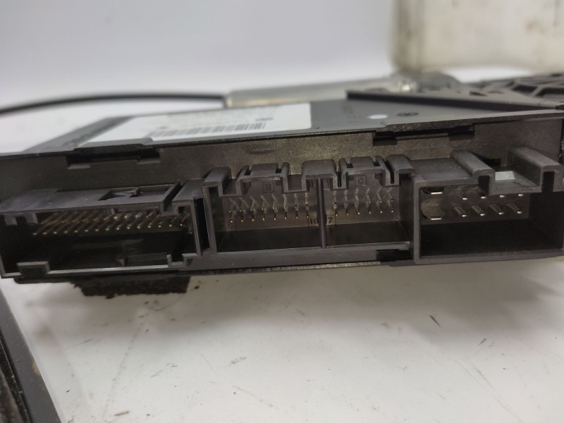 Elevalunas Delantero Derecho 95554246204  - Porsche Cayenne (typ 9pa1) S 3