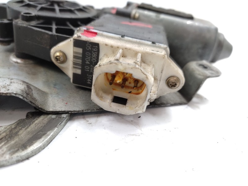 Elevalunas Delantero Izquierdo 90459121 193800202 05070401  - Opel Omega B 2.0 2
