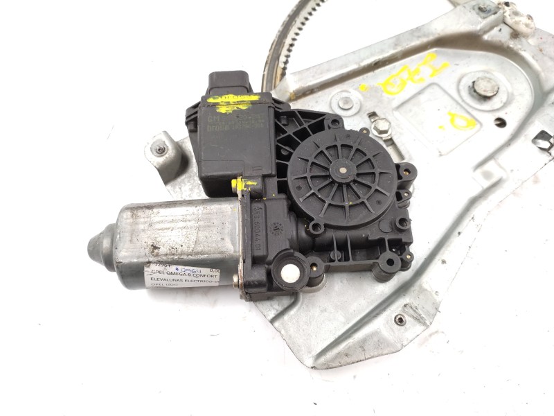 Elevalunas Delantero Izquierdo 193792102 193800300 05072401  - Opel Omega B 2.0 6