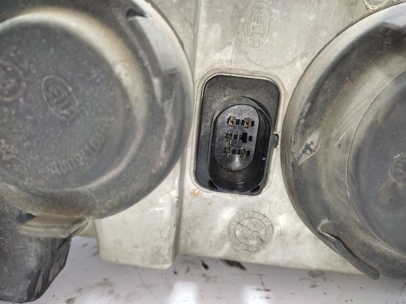 Faro Izquierdo 1u1941017a  - Skoda Octavia Berlina (1u2) 1.6 4