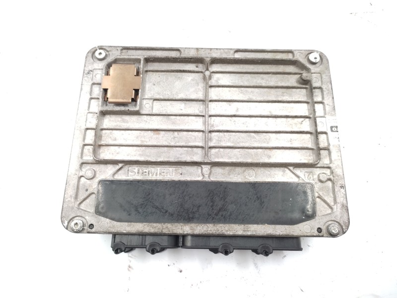 Centralita Motor Uce 047906030m 5wp4327  - Skoda Felicia Berlina ( 791) 1.3 2