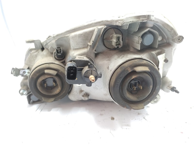 Faro Derecho  - Tata Indigo 1.4 70cv 4