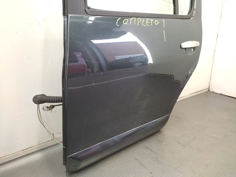 Puerta Trasera Izquierda 8201056833  - Dacia Sandero Básico 2