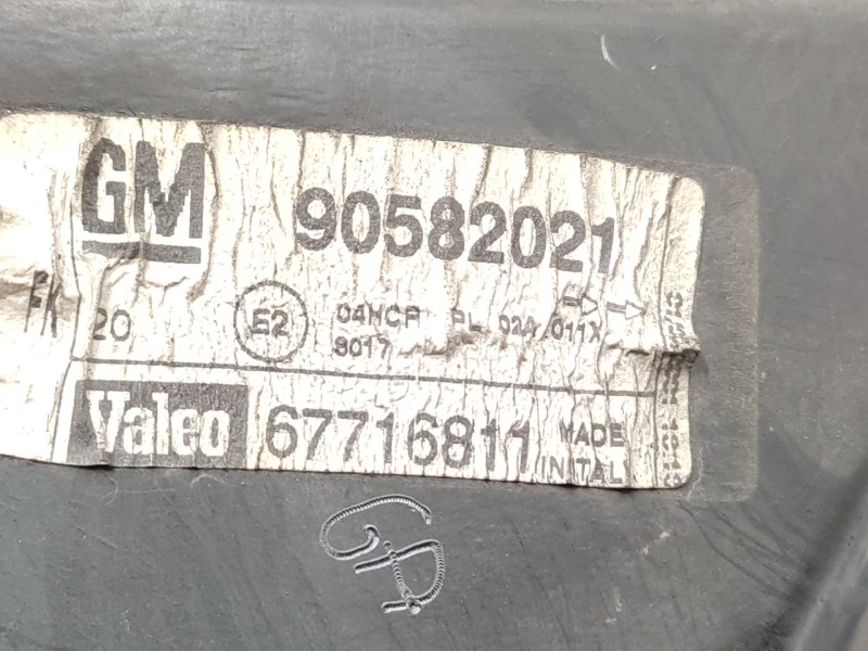 Faro Izquierdo 90582021 67716811 9118791 - Opel Zafira A 2.0 Dti 4