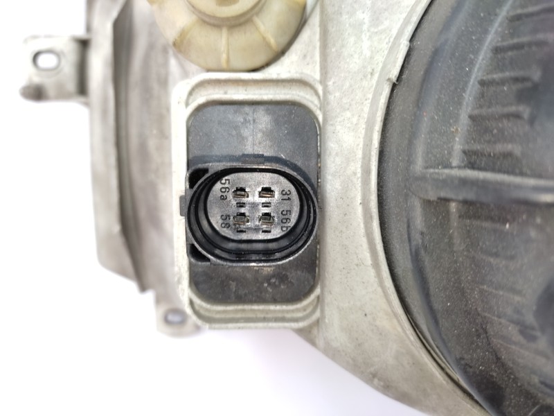 Faro Derecho 13905400 Hella - Volkswagen Vento (1h2) 1.4 2