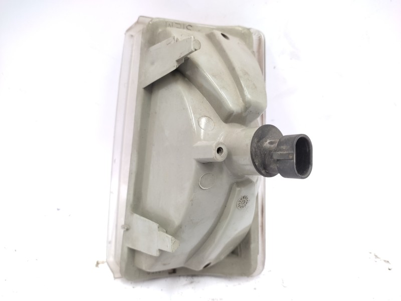 Recambio de piloto delantero derecho para iveco daily combi 1989  2.5 diesel referencia OEM IAM   