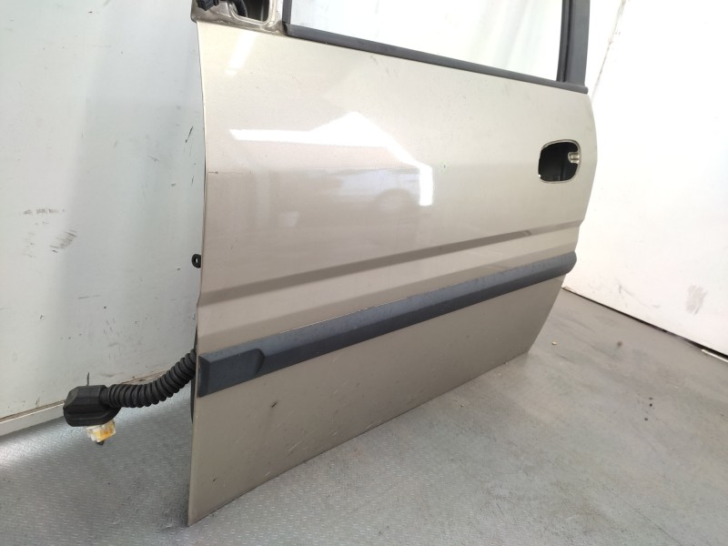 Puerta Delantera Izquierda 7600317020  - Hyundai Matrix (fc) 1.6 Cat 3