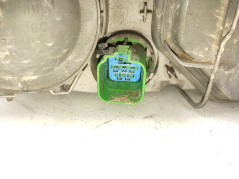 Faro Izquierdo 96fg13006sad 1042631 0301049003 - Ford Fiesta Berlina Studio 4