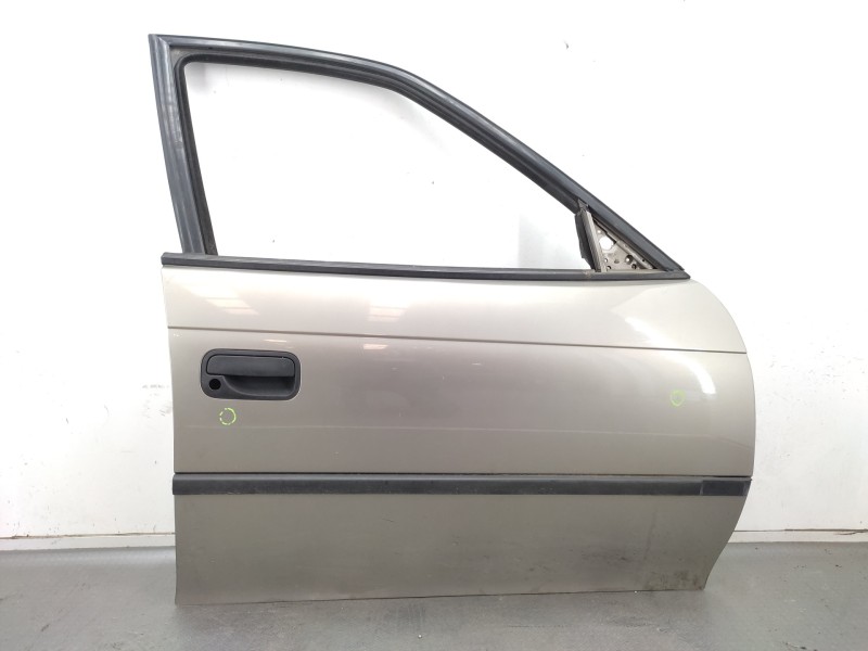 Recambio de puerta delantera derecha para opel astra f sedán (t92) 1.6 i 16v (f19, m19) referencia OEM IAM   