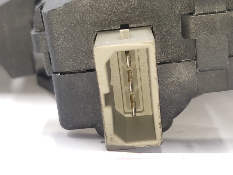 Recambio de cerradura maletero / porton para volkswagen passat berlina (3c2) 2.0 tdi referencia OEM IAM 4E0827505C 4F5827505D 3C