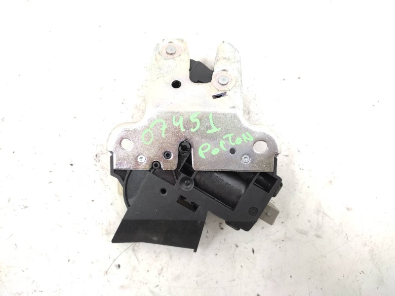 Cerradura Maletero / Porton 4f5827505d  - Audi A8 (4e2) 4.2 Quattro 2