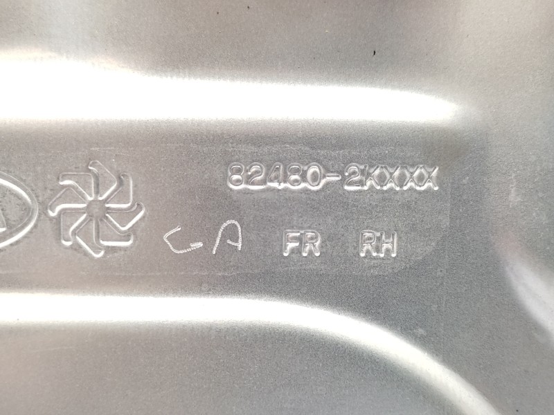 Elevalunas Delantero Derecho 824022k000  - Kia Soul 1.6 Crdi Cat 2