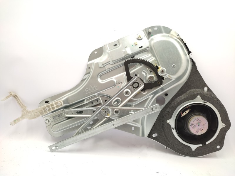 Elevalunas Trasero Derecho 834022k000  - Kia Soul 1.6 Crdi Cat 5