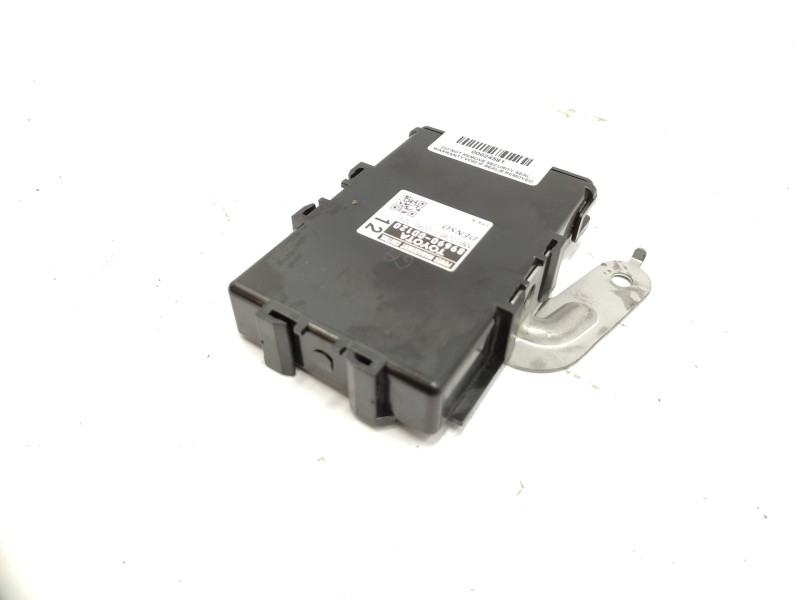 Modulo Electronico 896900d120 Mb102850  - Toyota Yaris 1.3 16v Cat 2