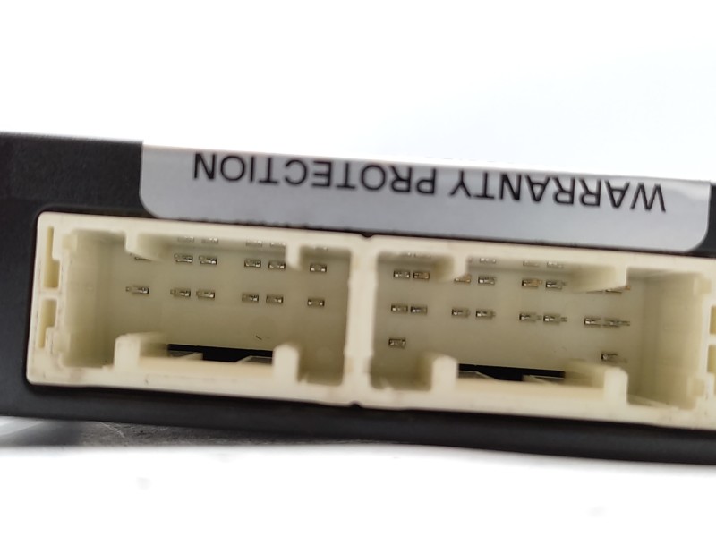 Modulo Electronico 896900d120 Mb102850  - Toyota Yaris 1.3 16v Cat 4