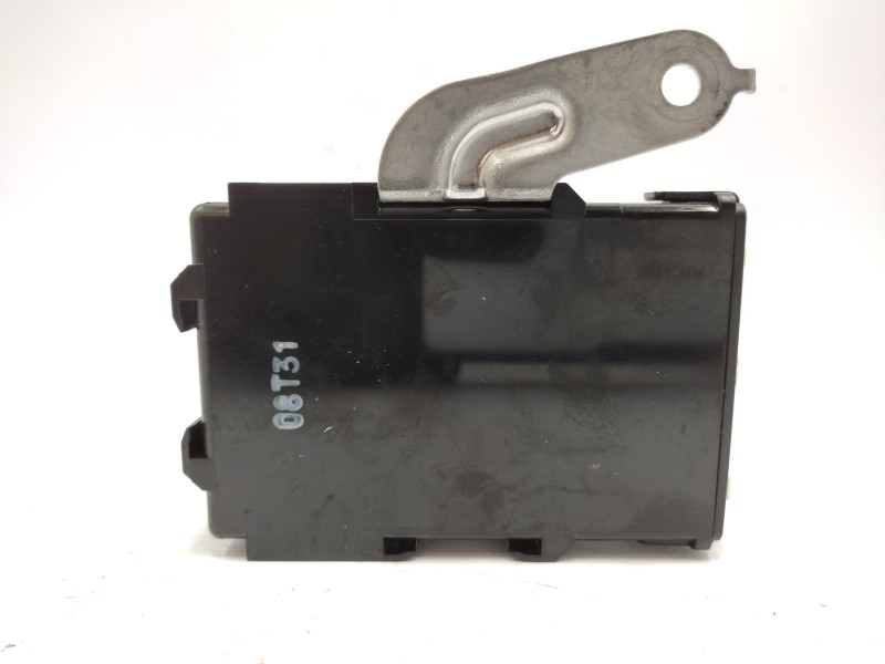 Modulo Electronico 896900d120 Mb102850  - Toyota Yaris 1.3 16v Cat 5