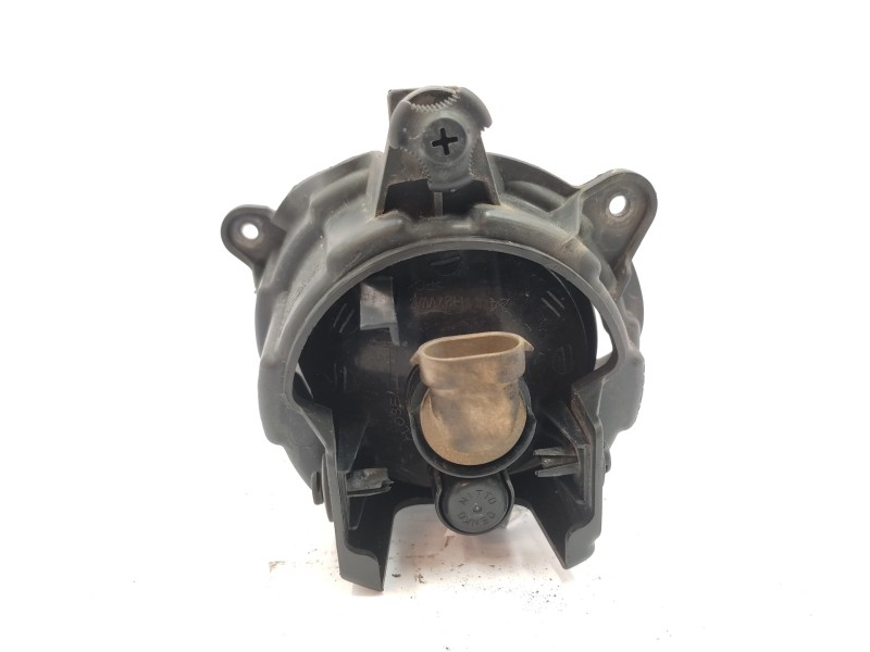 Faro Antiniebla Derecho 8320221001  - Ssangyong Rodius Xdi 2