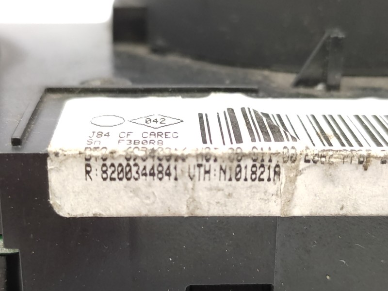 Mando Climatizador 8200344841  - Renault Scenic Ii 1.4 16v 6