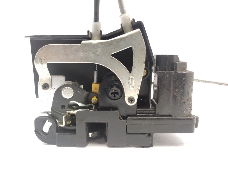 Cerradura Puerta Delantera Derecha 7122021004  - Ssangyong Rodius Xdi 3