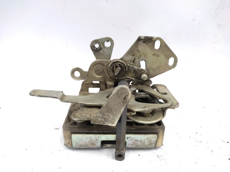 Recambio de cerradura puerta delantera derecha para iveco daily combi 1989  2.5 diesel referencia OEM IAM 93924715  