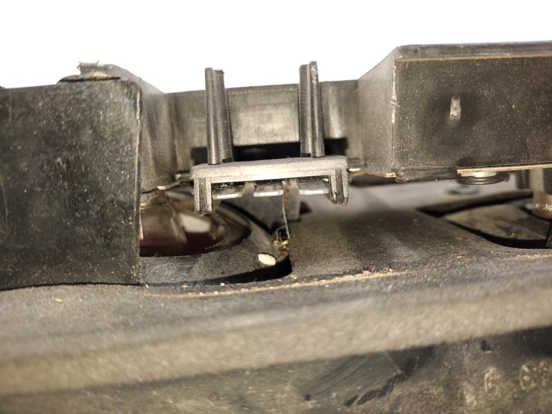 Piloto Trasero Izquierdo 79bg13n004  - Ford Orion L 3