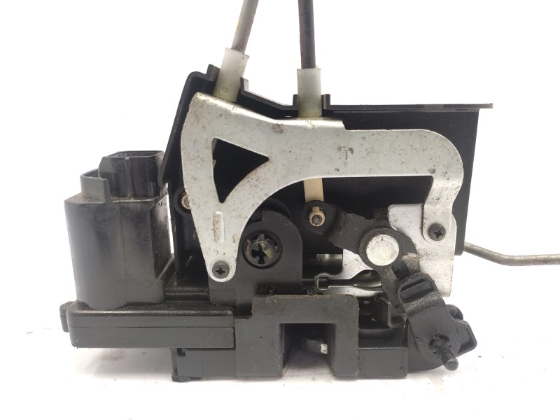 Cerradura Puerta Trasera Izquierda 7131021004  - Ssangyong Rodius Xdi 3