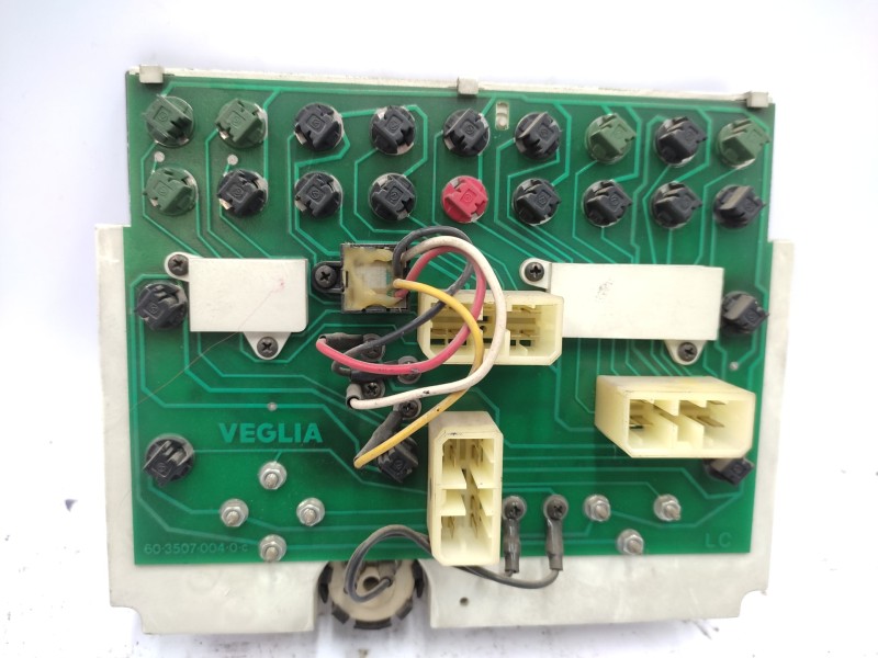Cuadro Instrumentos 4834952  - Iveco Daily Combi 1989  2.5 Diesel 4