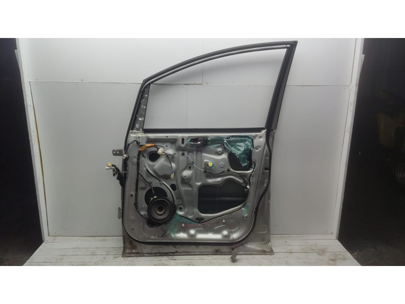 Puerta Delantera Derecha 6700128120 6700128121 - Toyota Previa (r30) 2.0 Turbodiesel Cat 6
