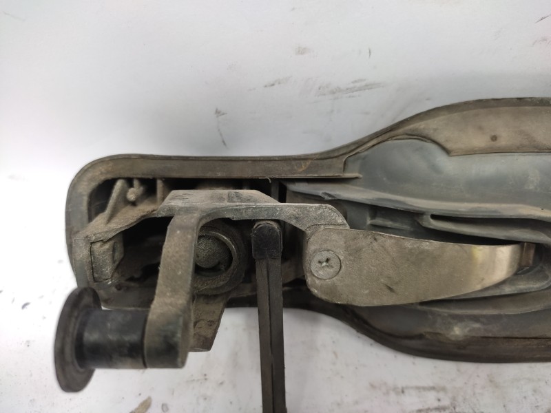 Recambio de maneta exterior delantera izquierda para iveco daily combi 1989  2.5 diesel referencia OEM IAM 93927401  