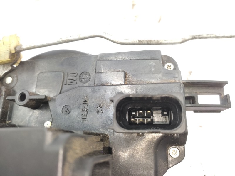Cerradura Puerta Delantera Derecha 13210765  - Opel Vectra C Berlina 1.9 Cdti 3