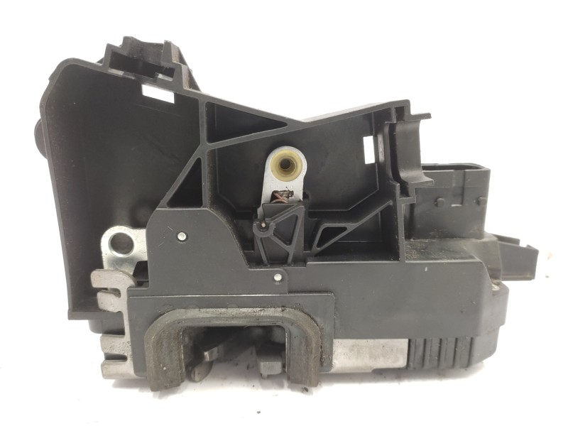 Cerradura Puerta Delantera Derecha 13210765  - Opel Vectra C Berlina 1.9 Cdti 4