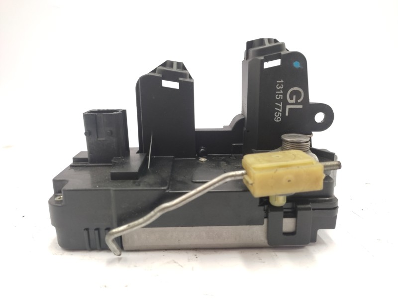 Recambio de cerradura puerta trasera derecha para opel signum elegance referencia OEM IAM 13157759  