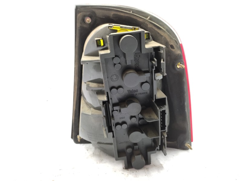 Recambio de piloto trasero izquierdo para skoda octavia berlina (1u2) 1.9 tdi glx referencia OEM IAM 1U6945095  