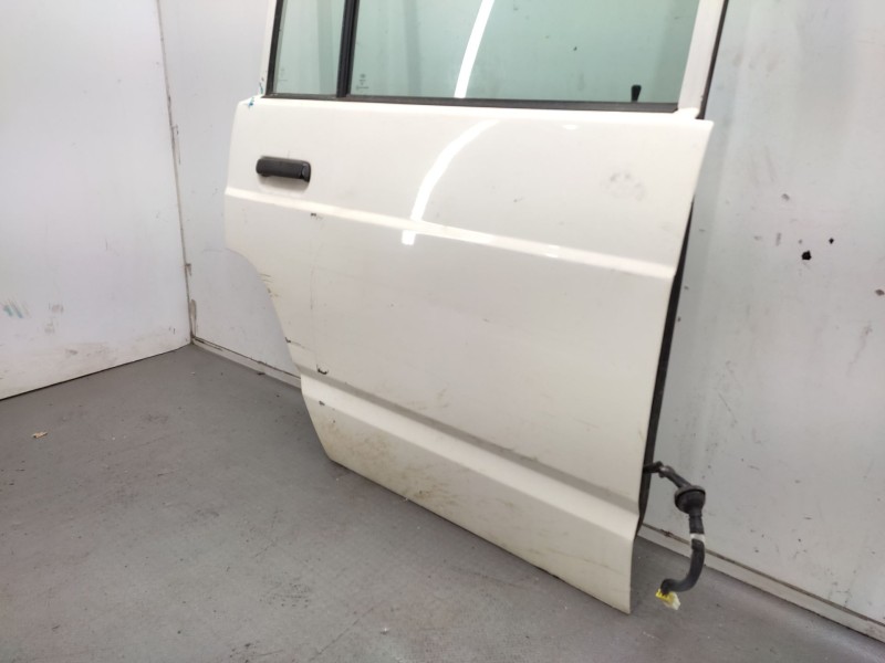 Puerta Trasera Derecha  - Nissan Patrol (k/w260) 2.8 Diesel 2