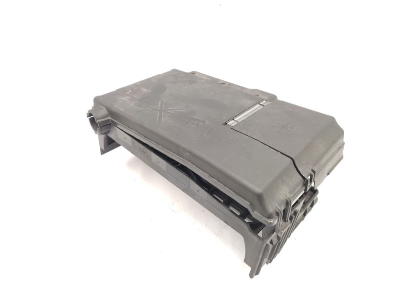 Caja Reles / Fusibles 13285113  - Opel Insignia Sports Tourer Sport 2