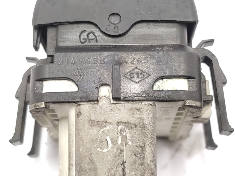 Mando Elevalunas Delantero Izquierdo 8200214943  - Renault Modus 1.5 Dci Diesel 4